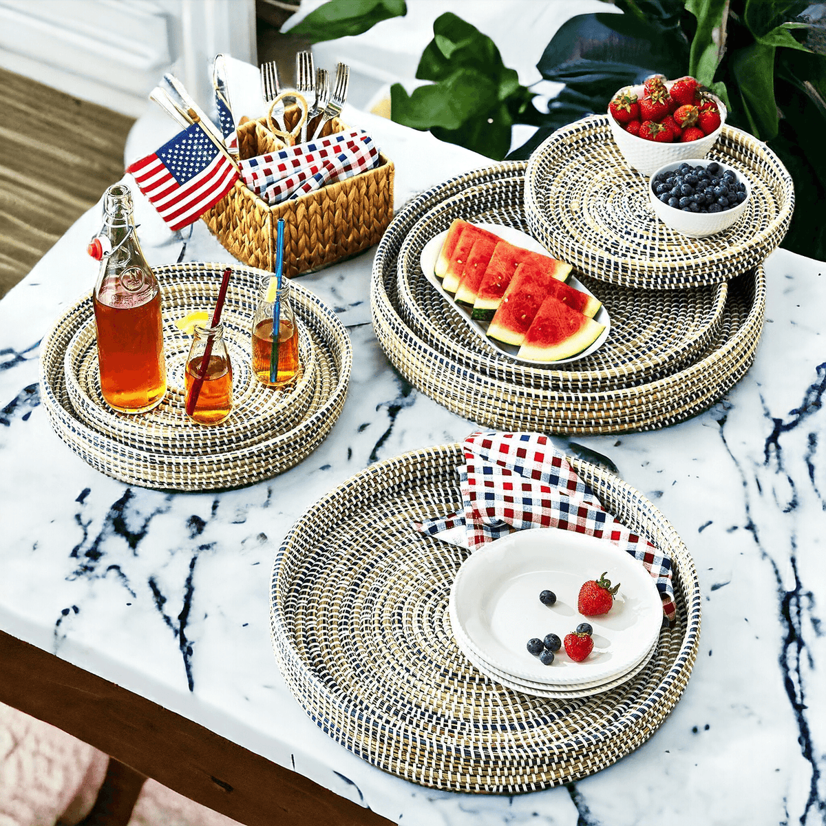 Natural Seagrass Trays — 6 Sizes
