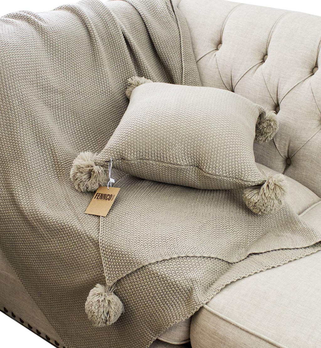 Natural Chunky Knit Pom Throw