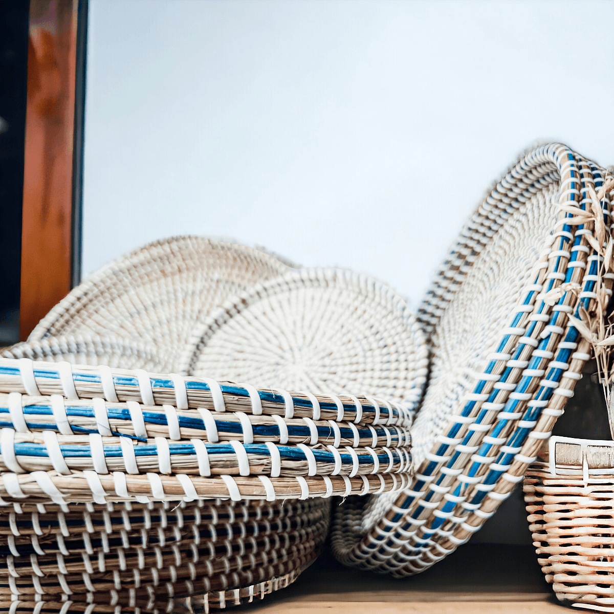 Natural Seagrass Trays — 6 Sizes
