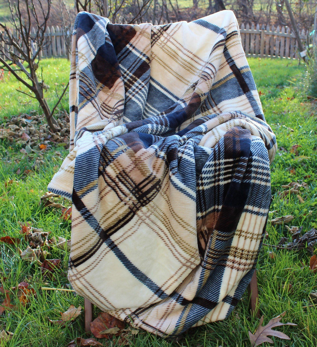Winter Cabin Flannel Throw