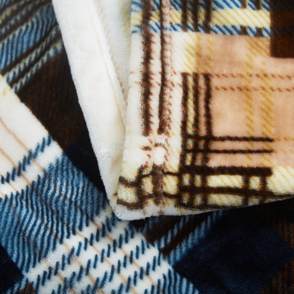 Winter Cabin Flannel Throw