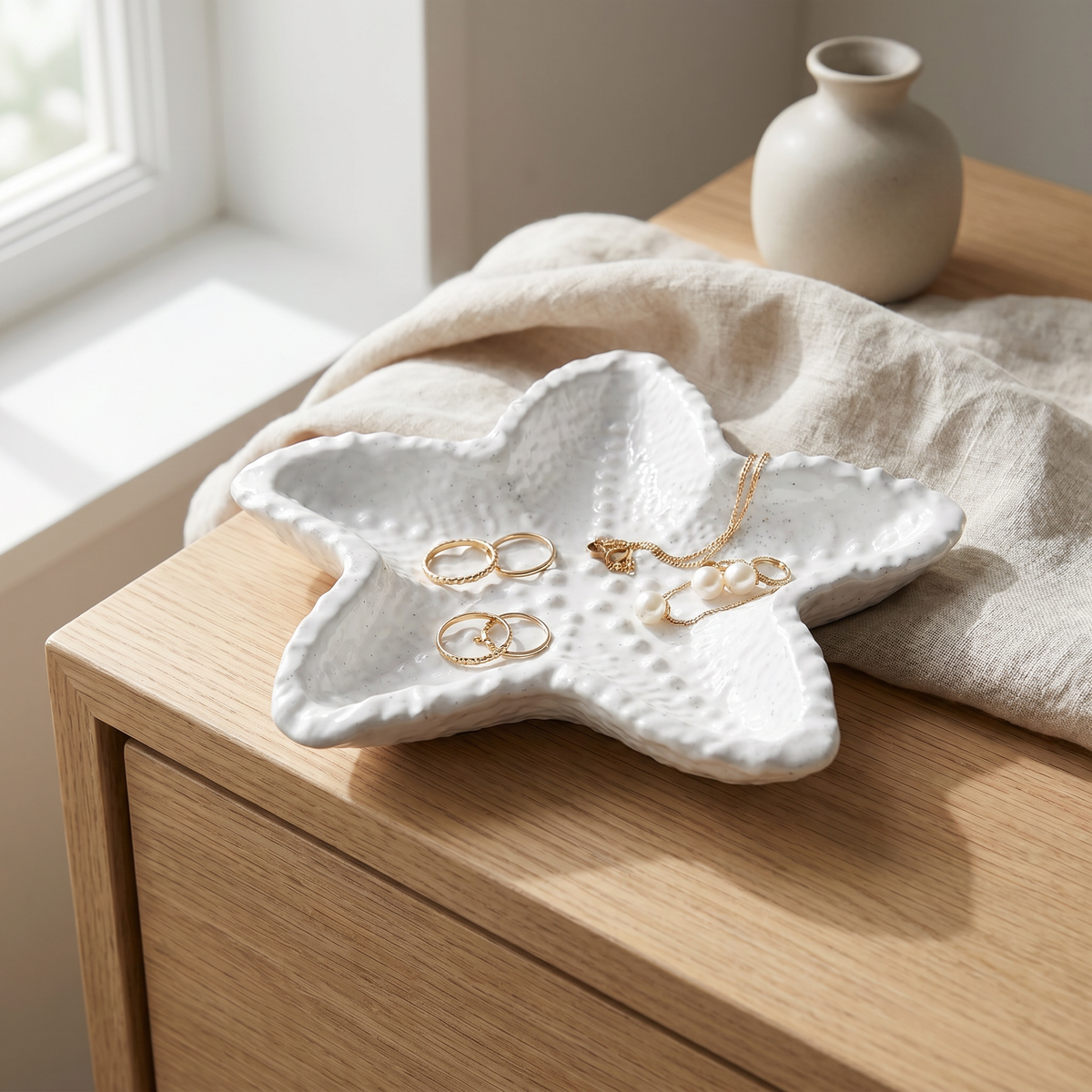 White Starfish Catchall Tray — 4 in.