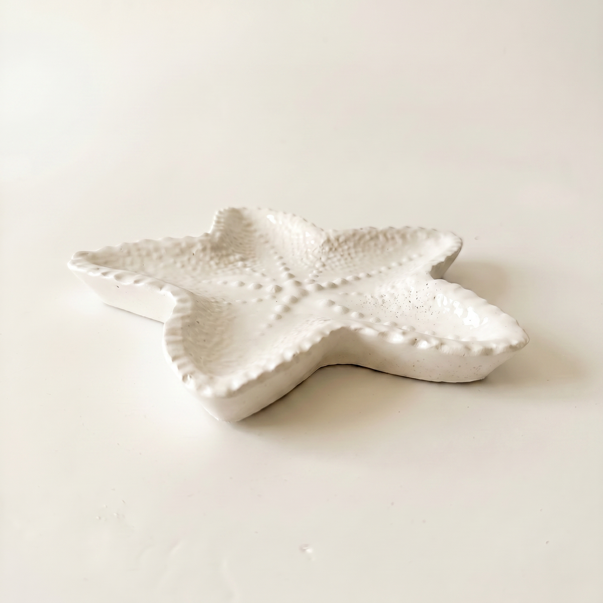 White Starfish Catchall Tray — 4 in.