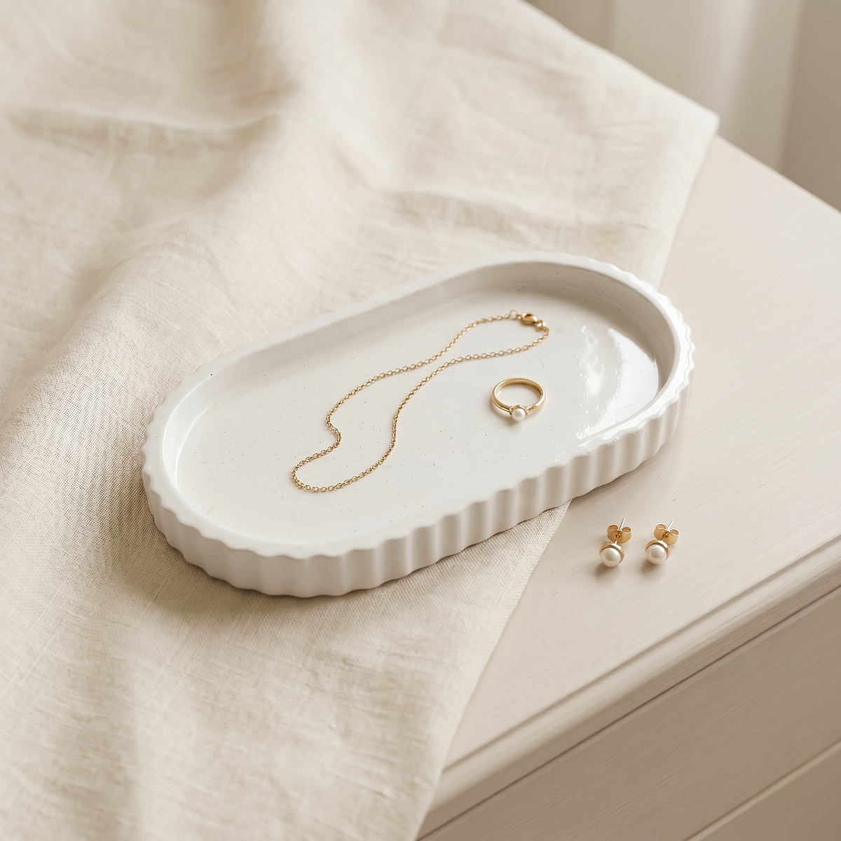 White Scalloped Catchall Tray — 7 in.